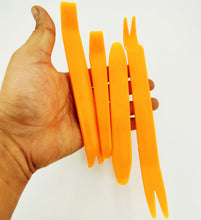 將圖片載入圖庫檢視器 4pcs/set Car Removal Instal Tool Accessories For Opel Astra H G J Volvo S60 V70 XC90 Citroen C5 C4 C3 Subaru Forester
